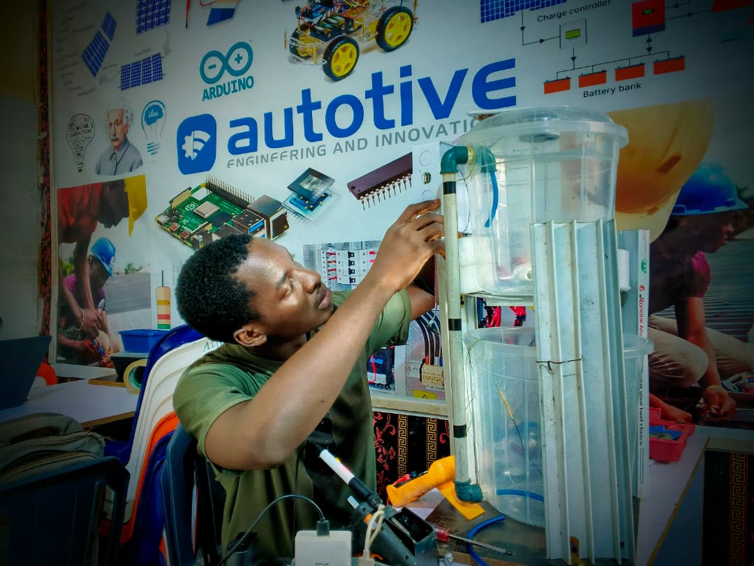 AEI students in training lab